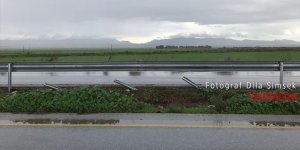 10 gün önce yapılan bariyere çarptılar