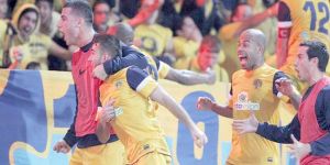 Limasol derbisi AELin