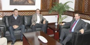 Kulaklar çekilmeye başlandı (!)