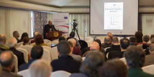 'Kıbrıslı Türkler farklı bir gelecek kurmalı'