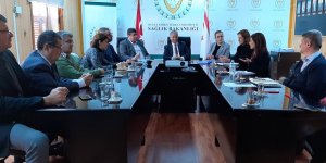 Sağlık Bakanlığı: Salgın olan bölgelere seyahat etmeyin