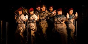 Her insan bir uçurumdur;  başın döner dibine baktın mı!