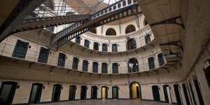 EN BÜYÜK HAPİSHANE