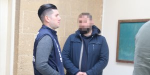 20 gün cezaevine gönderildi