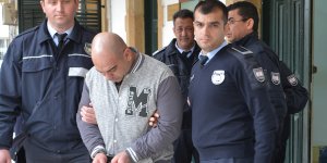 Eski kız arkadaşı ‘müstehcen tehdide’ hapislik!