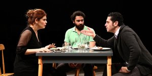 "Öksüzler" Bandabulya sahnesinde