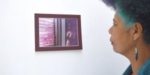 BAKMA, “kadın olmak zordur”