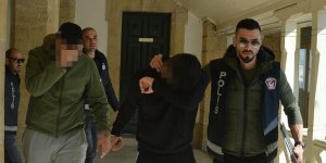 Şüpheli görülen öğrenciler ‘uyuşturucu deposu’ çıktı