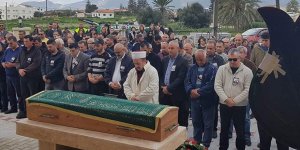 Uyguroğlu gözyaşlarıyla uğurlandı