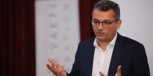 Erhürman: "Bu mudur kriz yönetimi?"