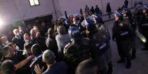 Bazı mahkumlar eylemi bıraktı