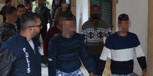 Cezaevi önünde olay çıkaran zanlılar tutuksuz yargılanacak