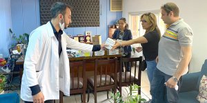 Eczaneden Eczacılık Dairesi’ne ilaç bağışı