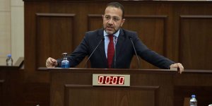 'Danışanlar hemfikir değil kararları kim veriyor?'