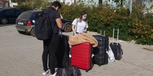 Öğrenciler ailelerine kavuşuyor