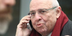 Kıbrıs'ın eski başsavcılarından Alekos Markidis, kansere yenik düştü