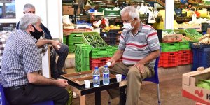 Çarşıda ‘tedbirli’ bekleyiş