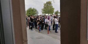 Test için geldiler, topluca beklediler