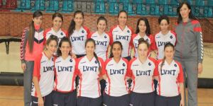 Son şampiyon rahat kazandı