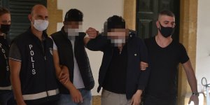 Sokağa çıkma yasağını ihlal edip sirkat yaptılar