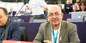 Kızılyürek: ‘Federalist bir Avrupalı olarak oradayım’