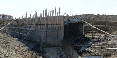 Girne yolunda patlatma nedeniyle trafik kontrollü sağlanacak