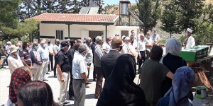 İsmail Kemal’e alkışlarla veda