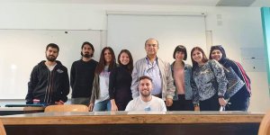 O öğretmenimizdi, yol gösterendi