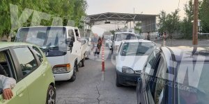 Aylar sonra uzun kuyruklar