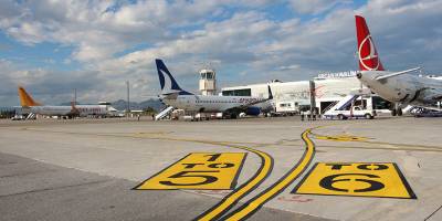 Elçiliğin charter uçuşlar devam ediyor