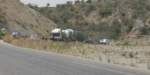 Salon araç ve mikser çarpıştı