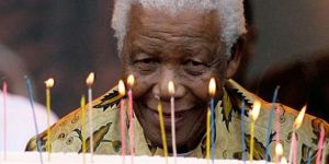 Mandelanın ölümü nedeniyle 3 günlük yas ilan edildi