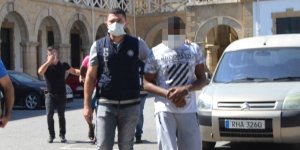 Konuşmak için çağırdılar soygun yaptılar