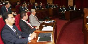 Yeni yasa tasarıları mecliste görüşülüyor