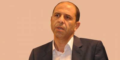 Özersay: Tatar, vekalet vermedi