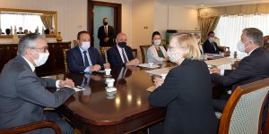 Akıncı, Spehar ile görüştü