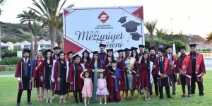 Final Üniversitesi’nde ilk mezuniyet sevinci