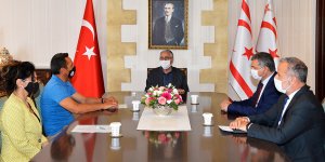 Akıncı, KTOEÖS heyetiyle görüştü