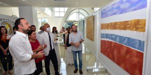 YDÜ’de Rana Amrahova’nın kişisel sergisi ziyarete açıldı