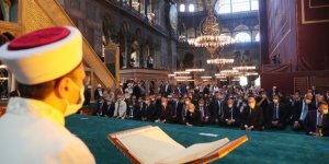 Ayasofya'da 86 yıl sonra ilk namaz