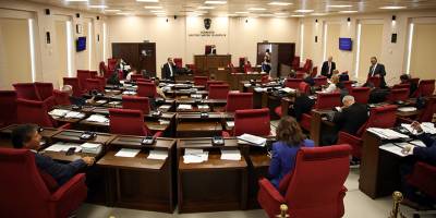 Mecliste gündem 'seçime müdahale' ve pandemi