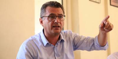 'Aklın yoluna dönülmelidir'