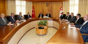 Bakanlar Kurulu sessiz sedasız