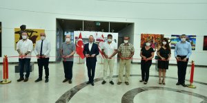40 sanatçının eserleri sergileniyor