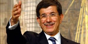 Davutoğlu geliyor