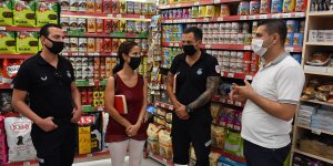 Girne'de market ve kafelere denetim