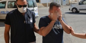 Eski öğretmen ile birlikte 2 tutuklu