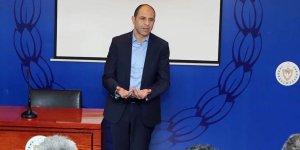 'Örtülü ödenecek sanatçı ve sporculara'