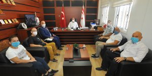 İş Adamları Derneği'nden Karavezirler'e ziyaret