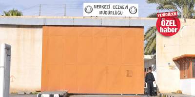 Gardiyanın çantasından uyuşturucu çıktı